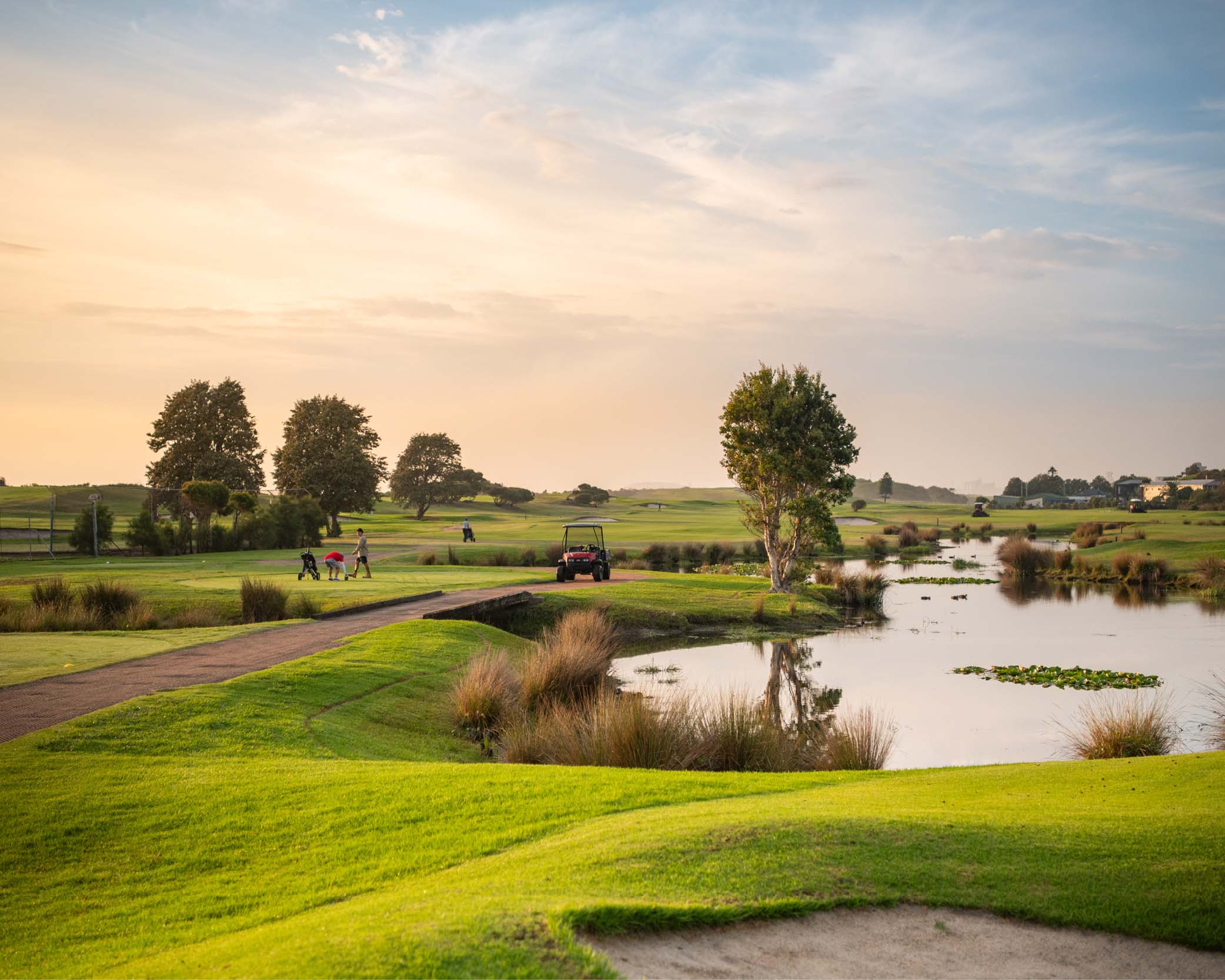Wollongong Golf Club hero